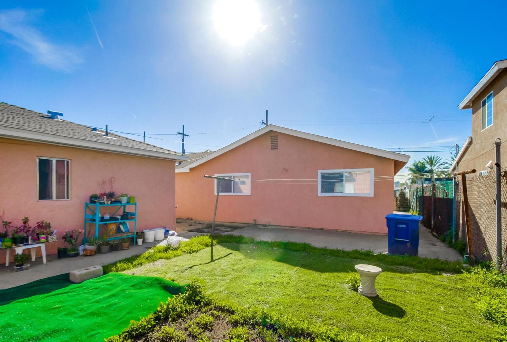 Entire Lovely 3-Bedroom Home W Yard, Parking Chula Vista Buitenkant foto